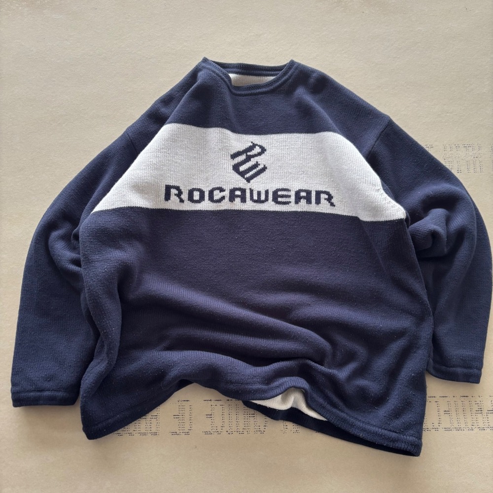 Y2K Rocawear Reversible Sweater - Picture 2 of 5